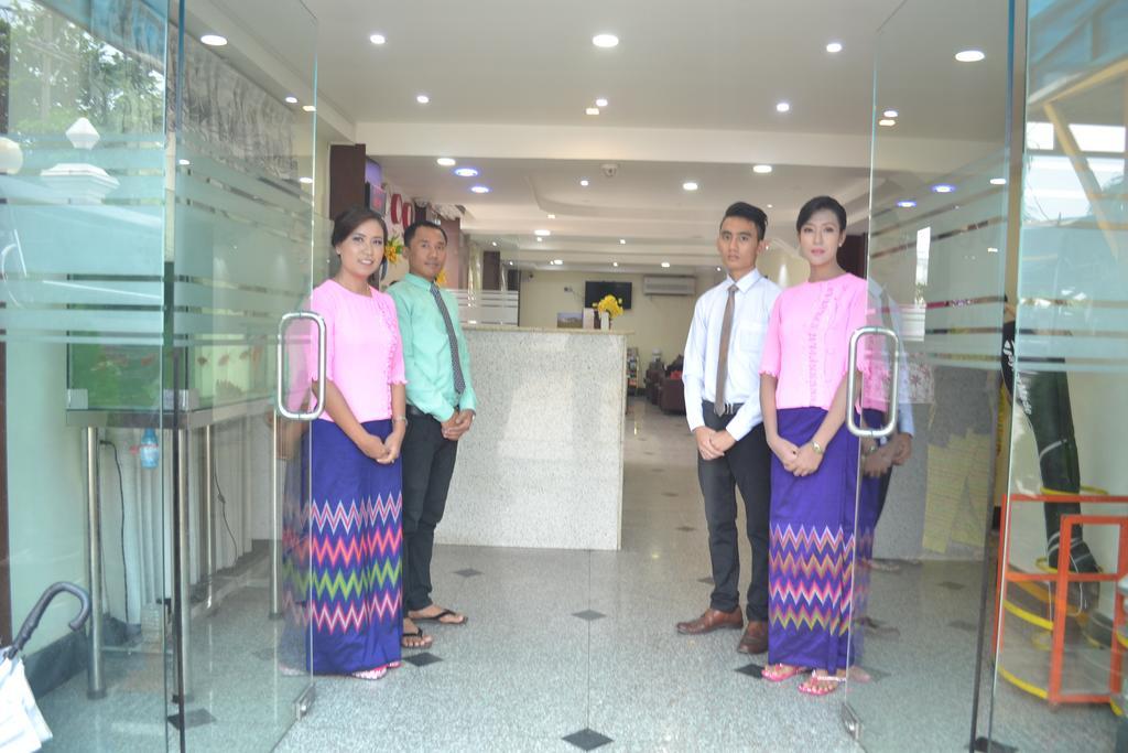 Hotel Oriana Yangon Exterior foto